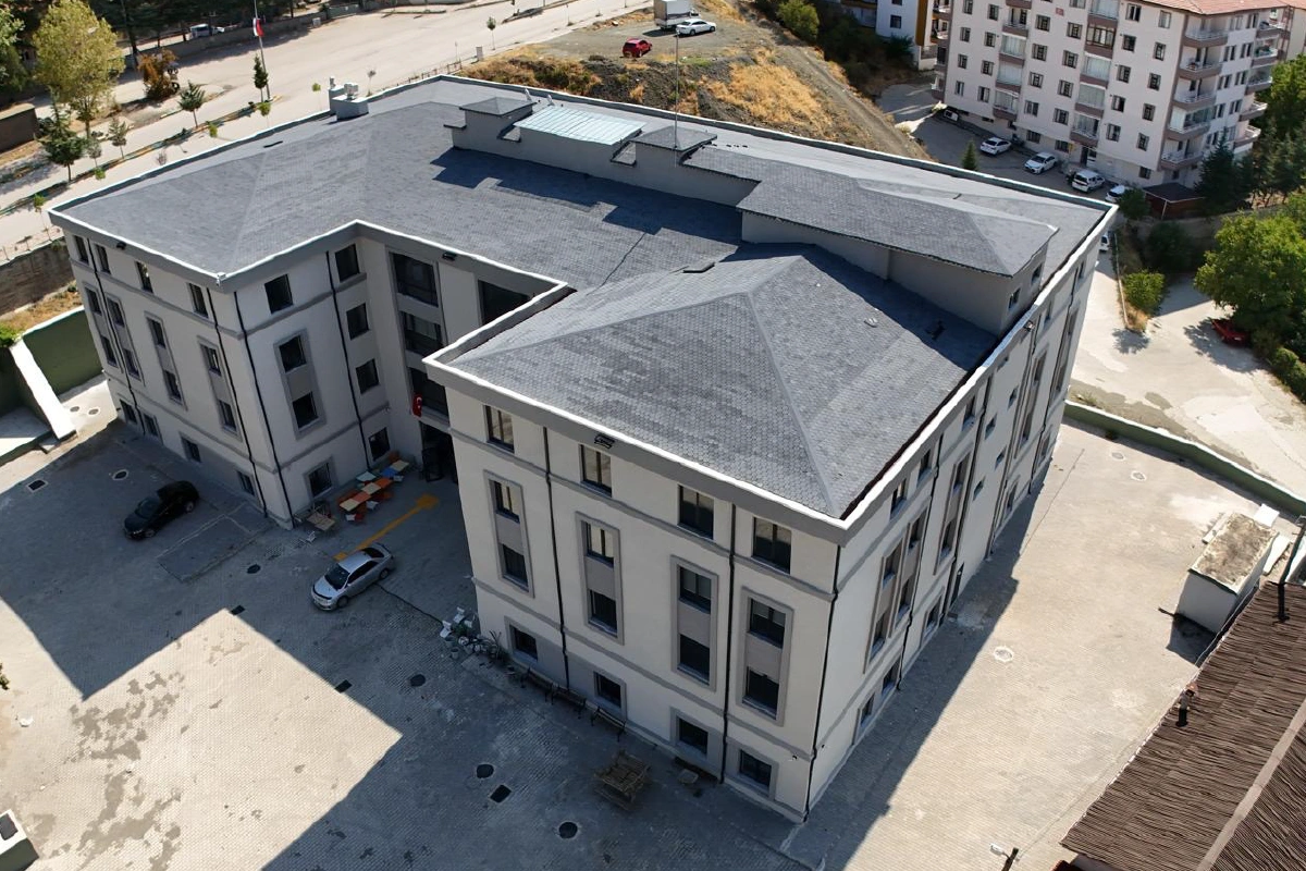 Side façade, seen from the air.